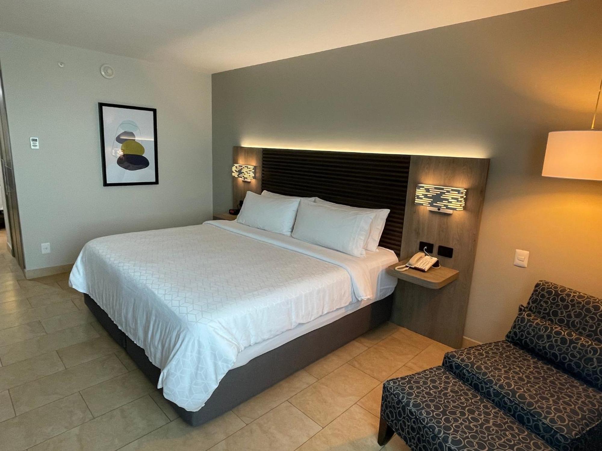 Holiday Inn Express Merida By Ihg Exterior foto